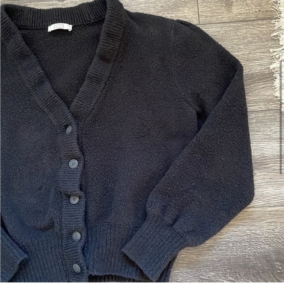 AYR | The Round The Corner Cardi Black Button Front V Neck Crop Cardigan Small - Picture 2 of 10